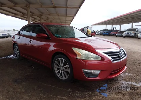 2015 Nissan Altima 2.5 S из США, поврежденный, VIN 1N4AL3AP0FC277365